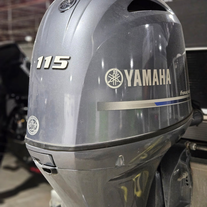 Yamaha 115 outboard oil change service.