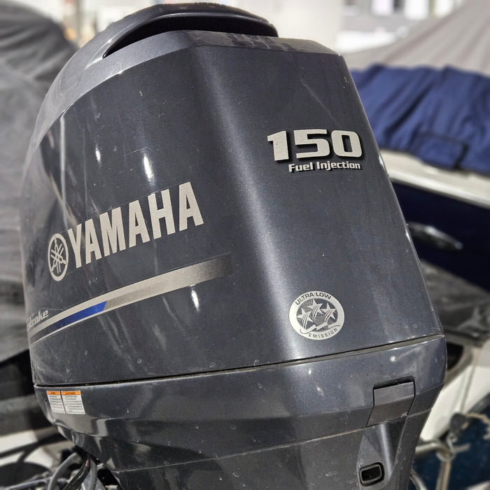 Yamaha 150 outboard oil change service.