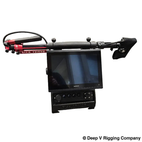 Garmin GPSMAP 1243 with HDMI Out + Livescope Plus Shuttle Bundle Portable Shuttles