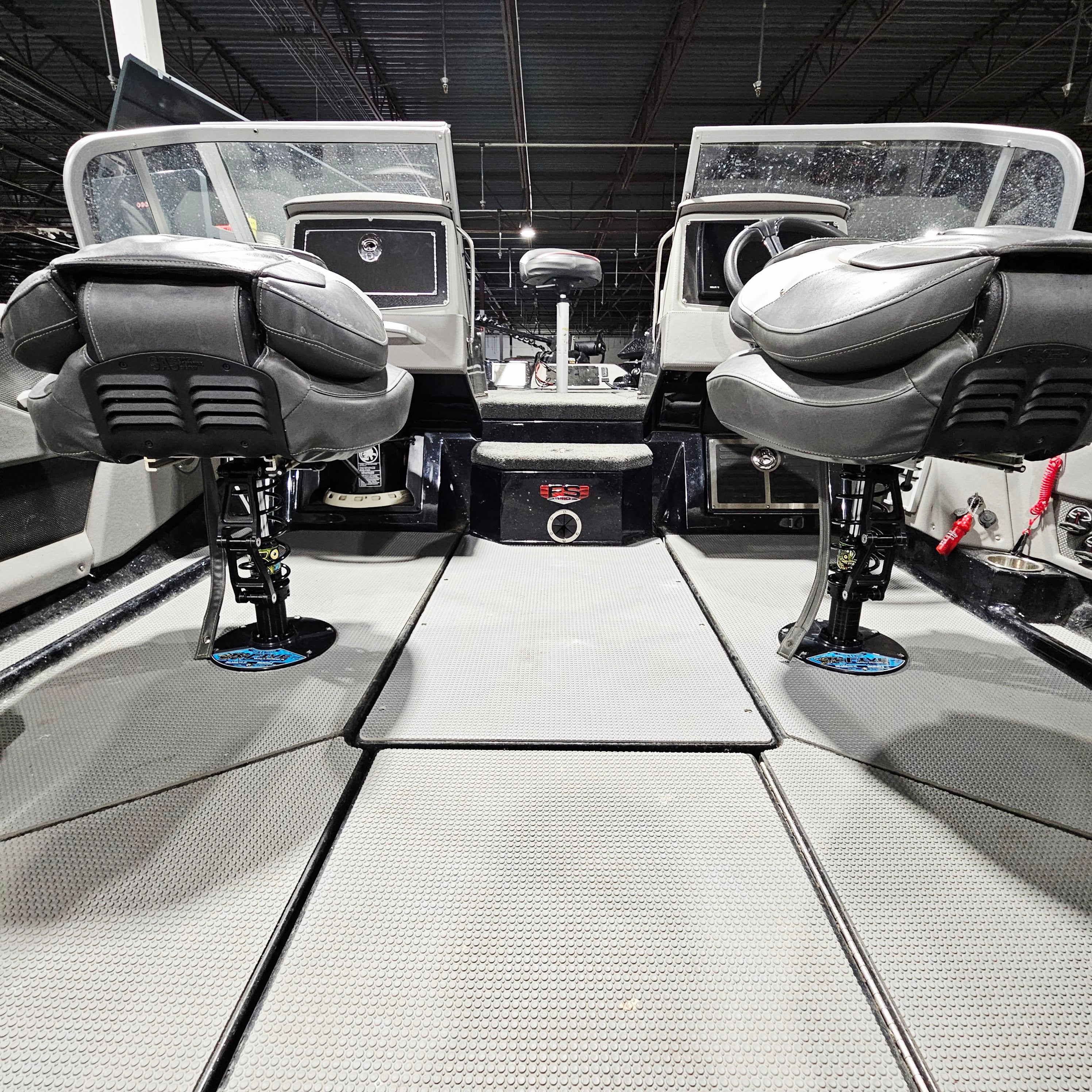 Raptor R-Five Waverunner Ultimate Seat Pedestal